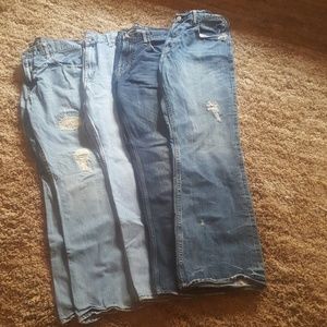4 pair American eagle jeans $20 each